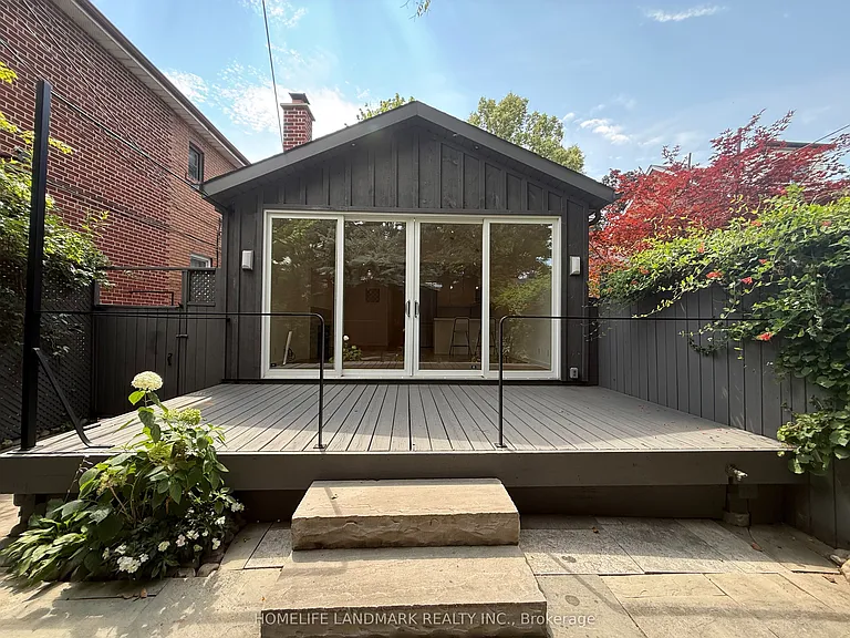 80 Rockwell Ave #1 — Photo 31