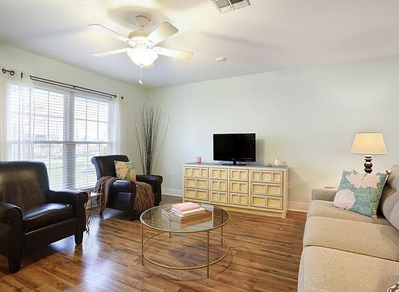 5th image of 6060 Providence Pl