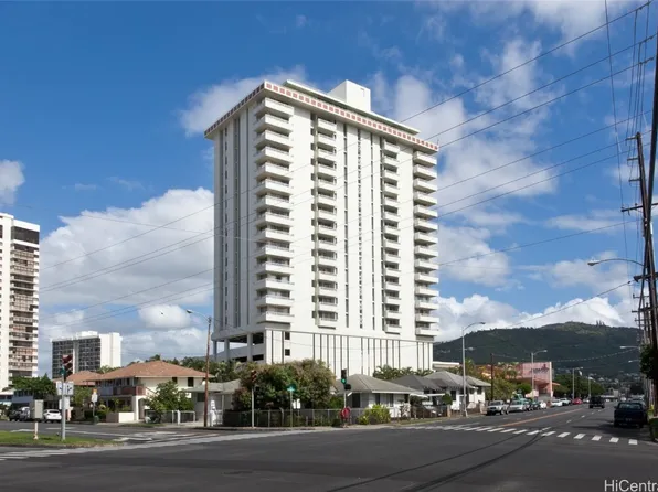 796 Isenberg St APT 17A, Honolulu, HI 96826