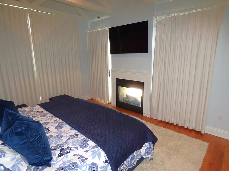 1340 Pleasure Ave — Photo 40