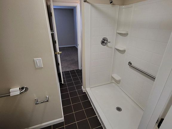 4th image of 173 Birchwood Ln #43fc97290