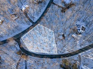 11 Fairway Oaks Ln, Roseland, VA 22967