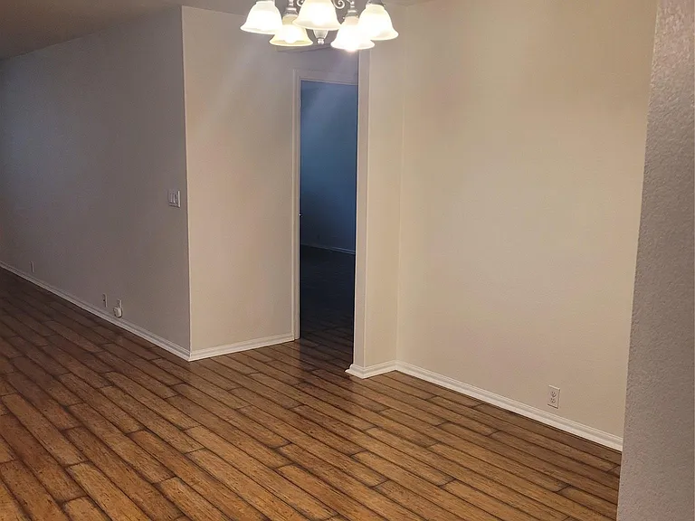 433 Moorhen Cv — Photo 11