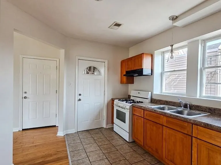 3939 W Iowa St #1W — Photo 14