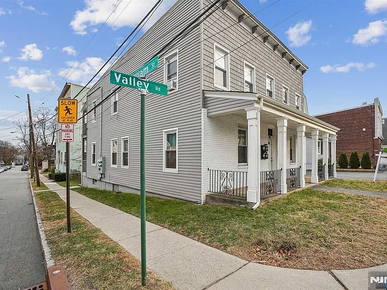 143 Valley Rd — Photo 17