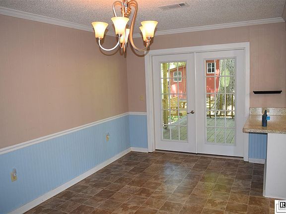 5th image of 690 4th St