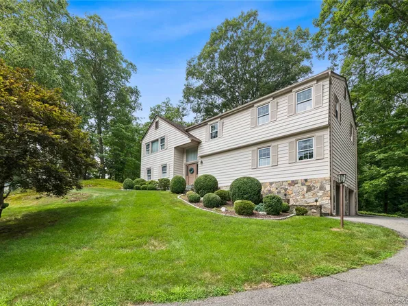 56 Holmes Lane, Bedford, NY 10506