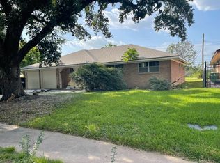 5818 Darlinghurst Dr, Houston, TX 77085