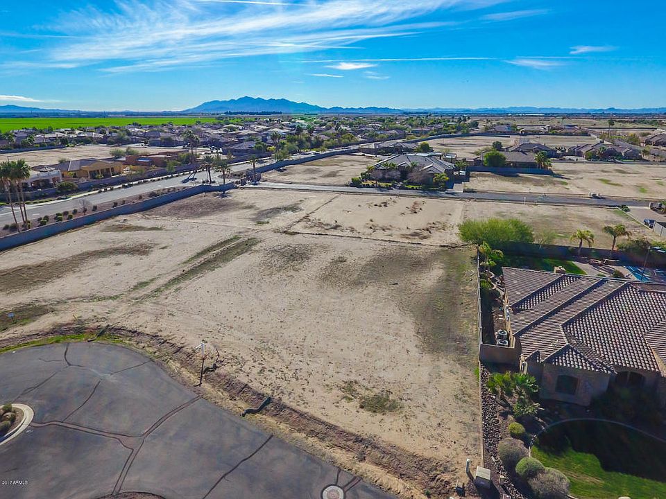 1st image of 18123 W Palo Verde Ct