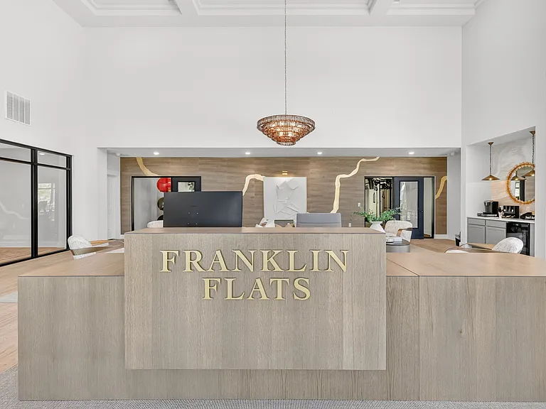 Franklin Flats — Photo 21