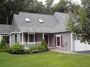 87 Plymouth Grove Dr, Kennebunk, ME 04043