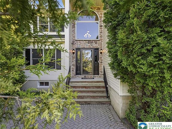 4th image of 148 Arbor Way