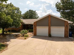 3901 Fairway Dr, Hays, KS 67601