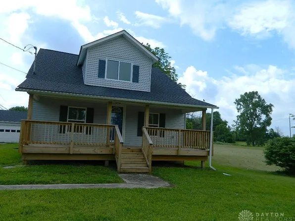 16 W Walnut St, Jeffersonville, OH 43128