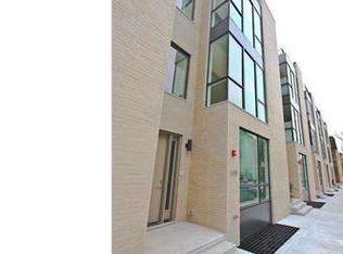 501 S 12th St, Philadelphia, PA 19147