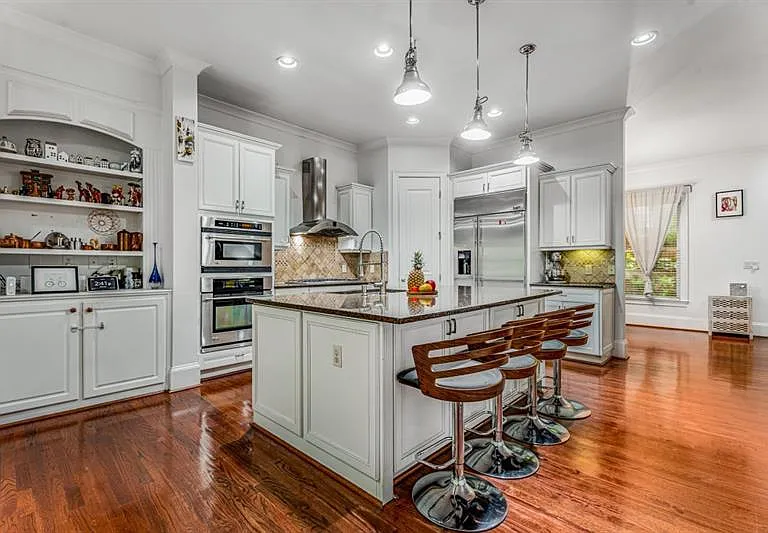 395 Laurent St NW #6 — Photo 12