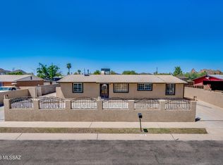 6310 S Dorado Cir, Tucson, AZ 85746