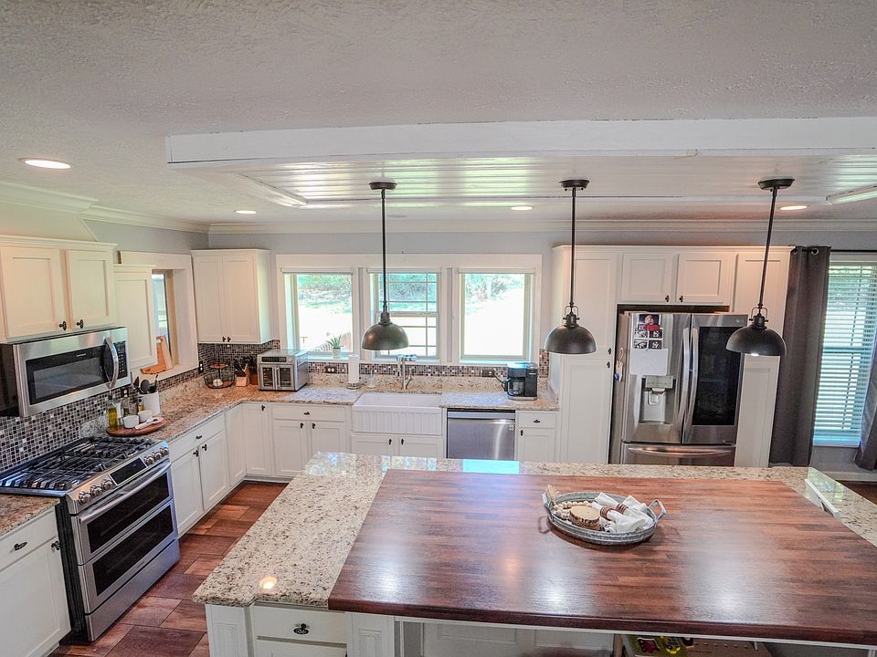 1st image of 137 Hawkins Rd