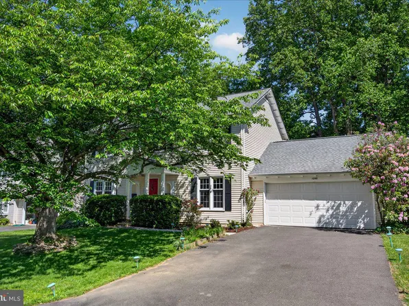 10142 Marshall Pond Rd, Burke, VA 22015