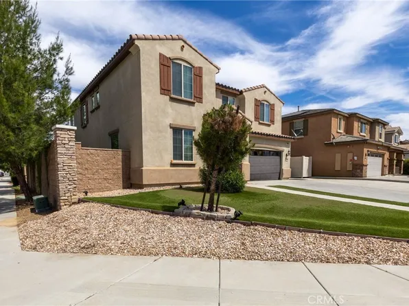 1102 Moraga Ave, Perris, CA 92571