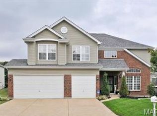 1935 Lunenburg Dr, Saint Peters, MO 63376
