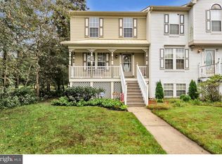 72 Wagon Wheel Dr, Sicklerville, NJ 08081