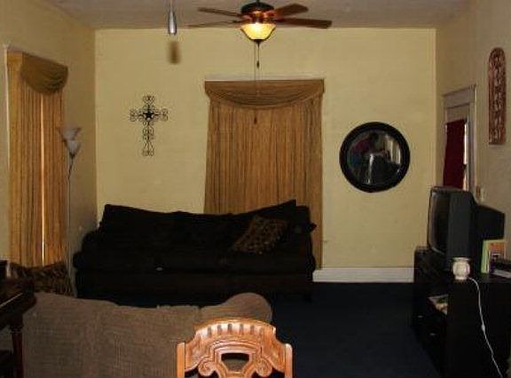 3rd image of 610 Hopkins St
