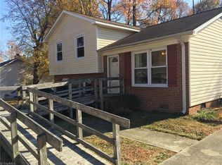 4609 Beechcroft Dr, Greensboro, NC 27407