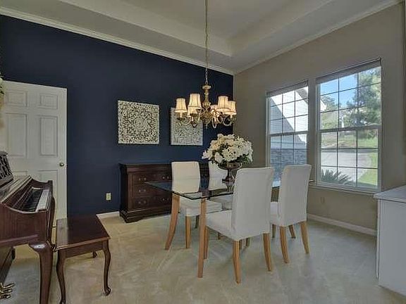 3rd image of 2415 Country Dr