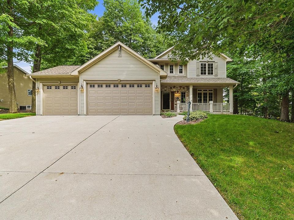 1st image of 911 Cobblestone DRIVE