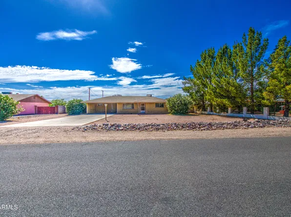 650 N RENNICK Drive, Apache Junction, AZ 85120