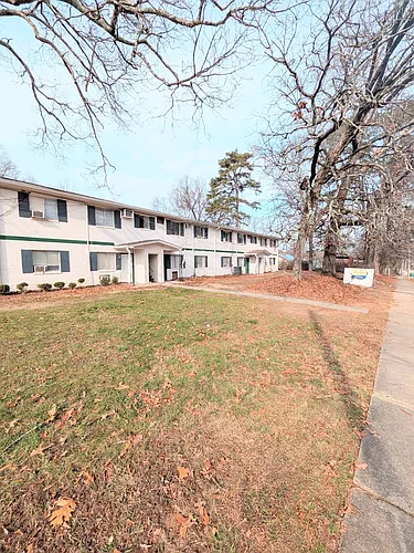 4855 College St Photo 1