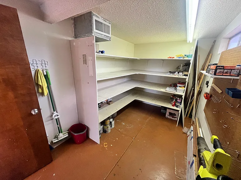 7641 E Palma St — Photo 16