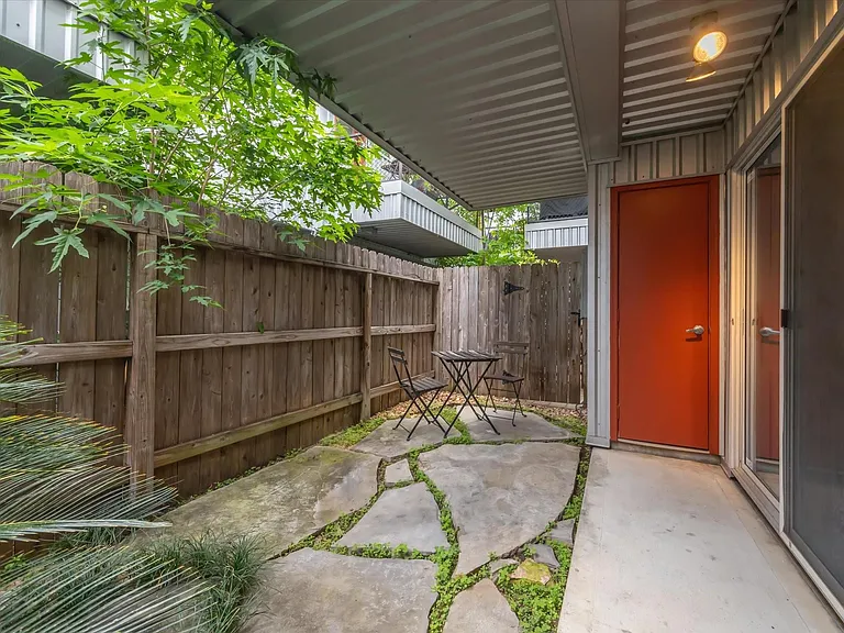 6947 Ardmore St — Photo 23