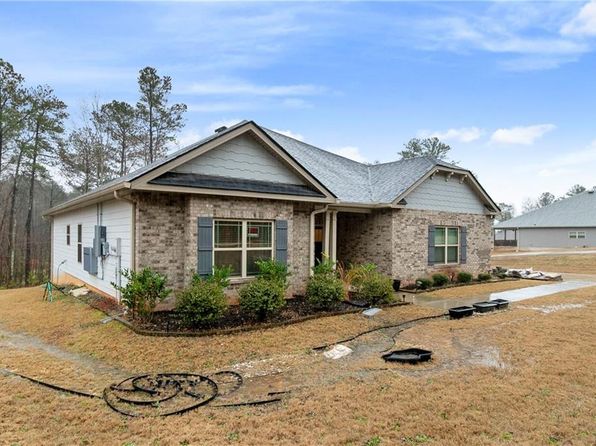 8268 E Carroll Rd, Whitesburg, GA 30185