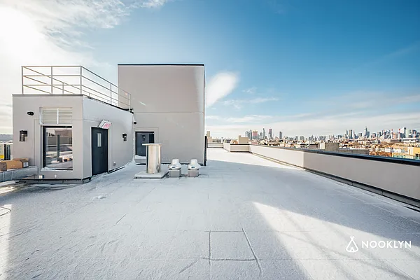 Rented by Nooklyn NYC LLC | media 165
