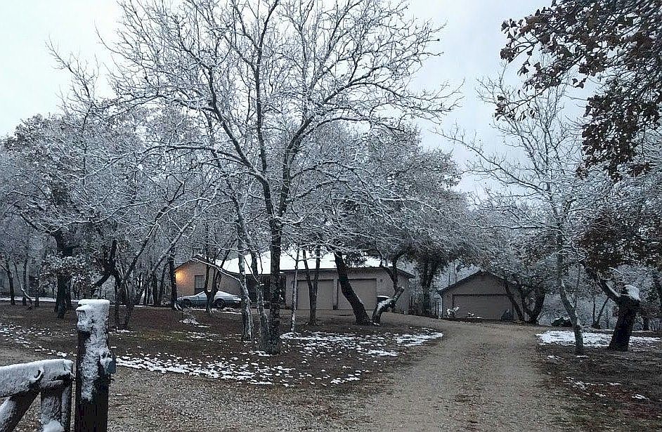 1st image of 224 Whispering Oaks Dr