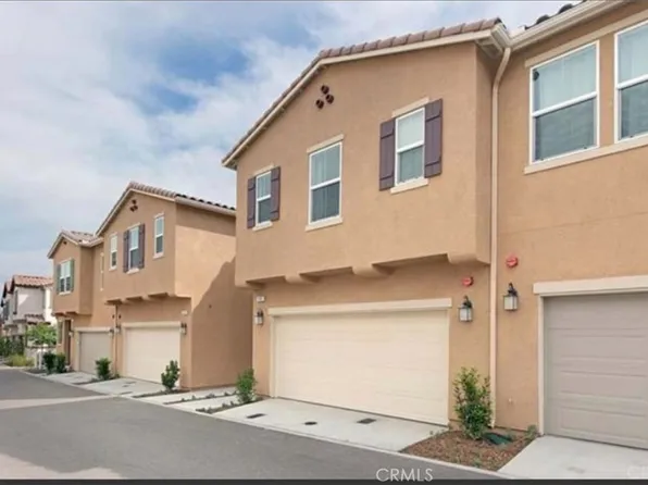 1382 Mesquite Dr, Vista, CA 92083