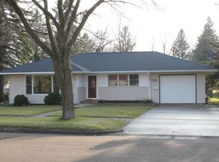 345 4th St SW, Perham, MN 56573