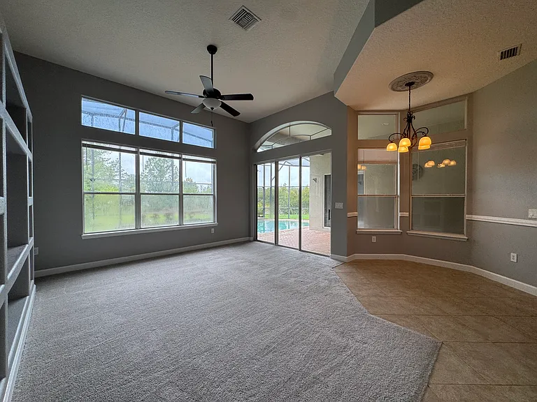 142 Harrington Ct — Photo 14