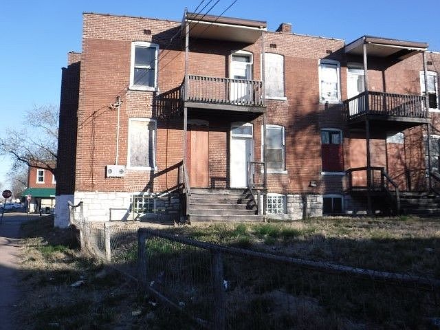 2nd image of 4402-4406 Athlone Ave