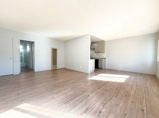 625 E Verdugo Ave #P, Burbank, CA 91501