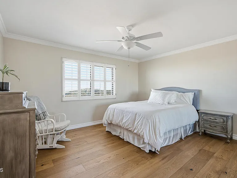 290 Saint Katherine La Canada — Photo 33