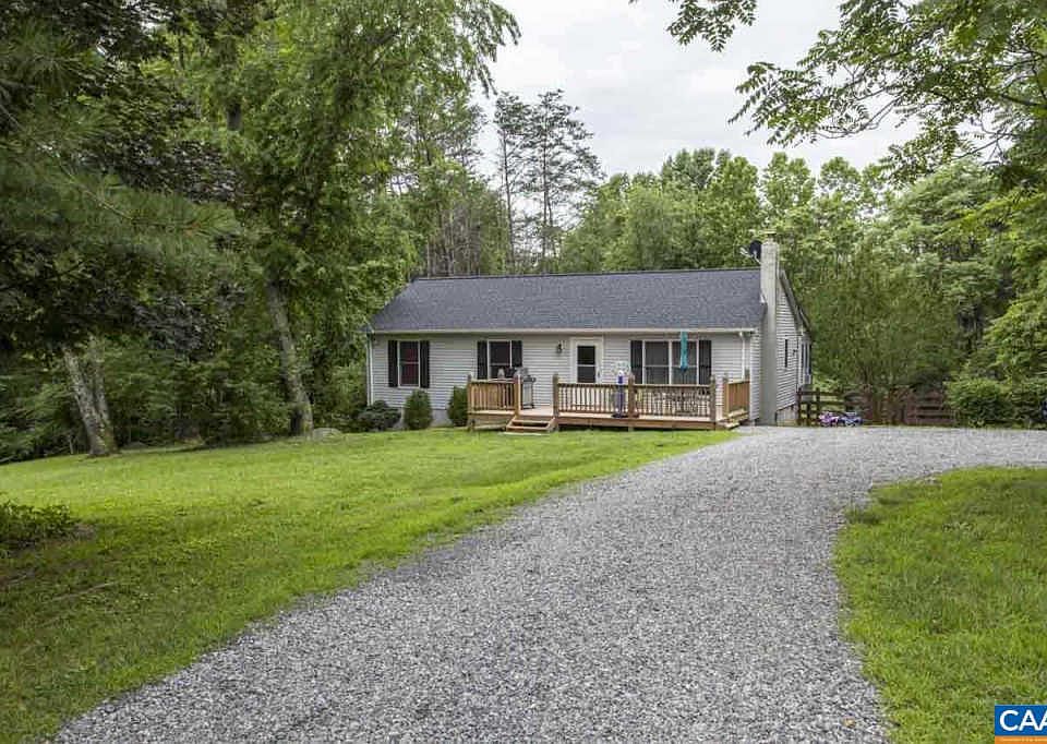 1st image of 60 Mulberry Dr