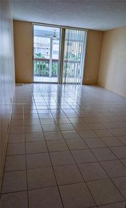 420 NE 12th Ave APT 303, Hallandale, FL, 33009