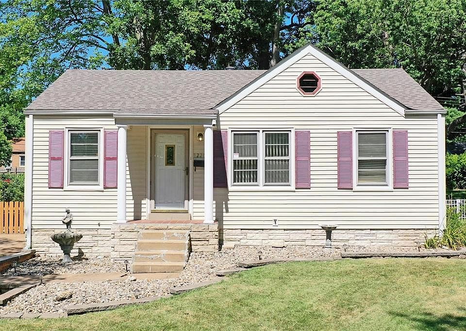 1st image of 1220 Saint Richard Dr