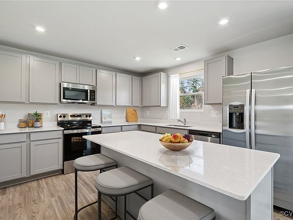 5th image of 8661 Camerons Ferry Dr