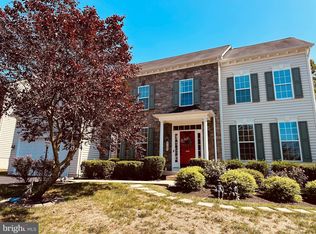9182 Rilda Pl, Bristow, VA 20136