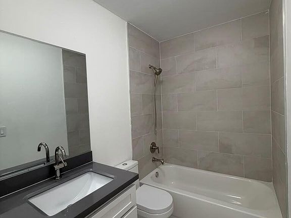 3rd image of 6480 NW 191ST