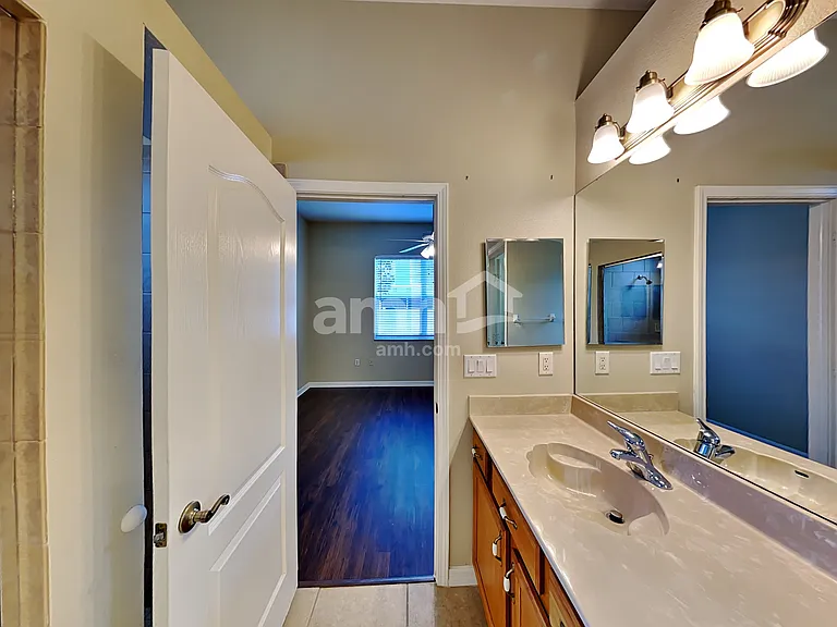 12020 Tasha Ct — Photo 11